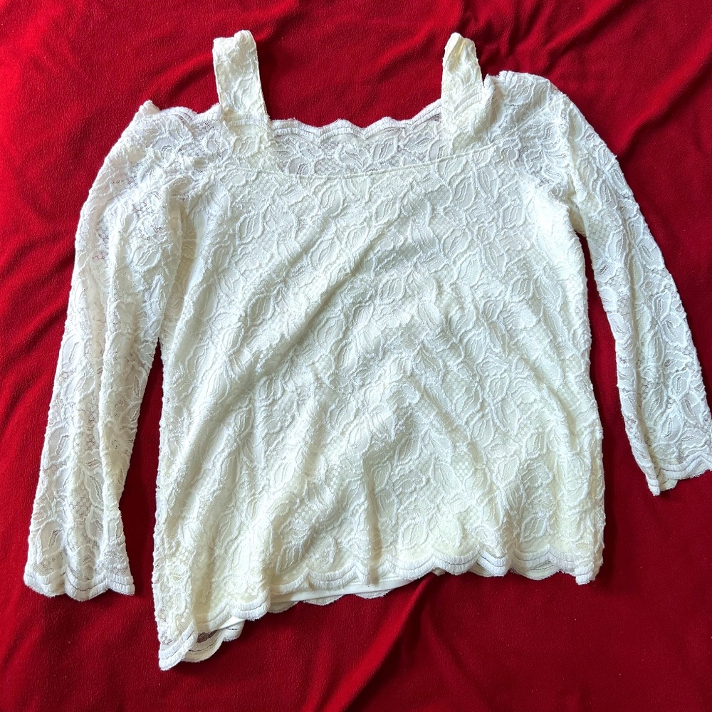 Chico's Size 2 Floral Lacey Overlay Top / Cream / Off-White Color